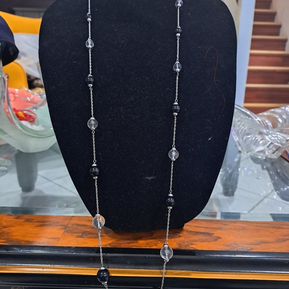 Glass long statement necklace - Picture 2 of 12